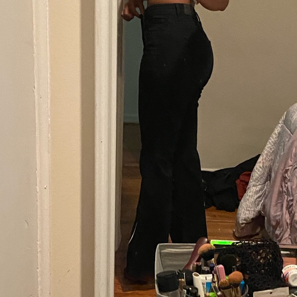 Women Jean - Picture 2 of 7